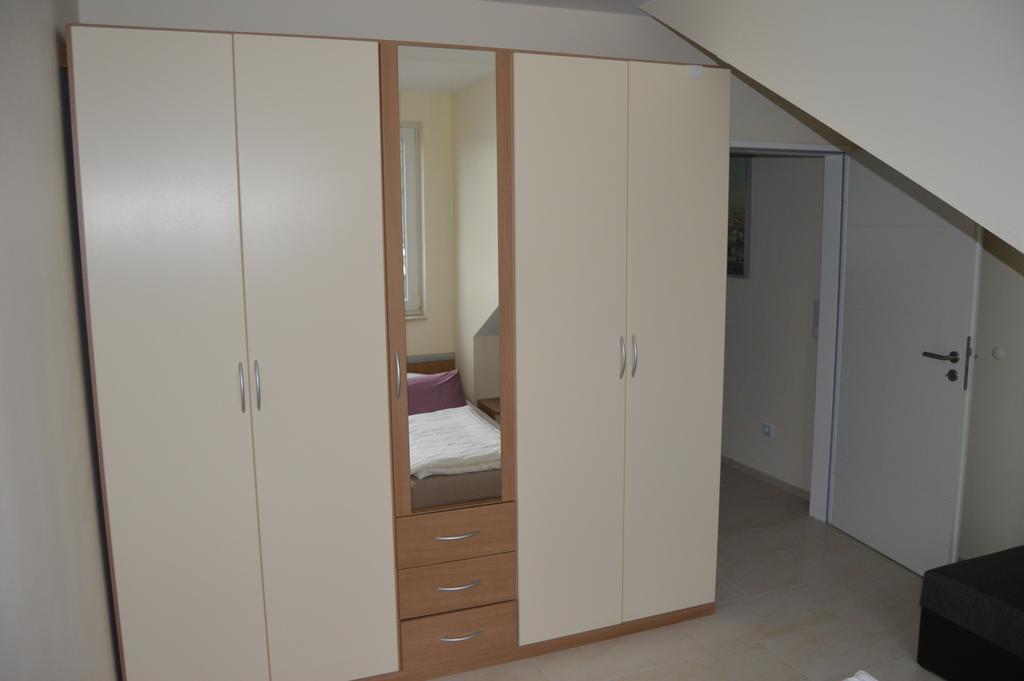 Apartment Meerfeld ドゥイスブルグ エクステリア 写真