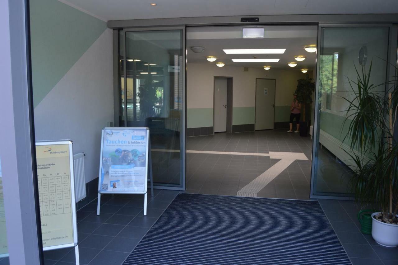 Apartment Meerfeld ドゥイスブルグ エクステリア 写真